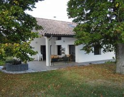 Rénovation d’une maison avec isolation par l’extérieur et réalisation d’un pool house